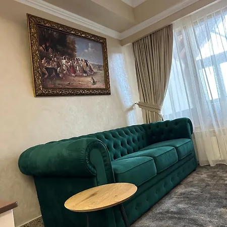 Konukevi Pensiunea Eden 4*